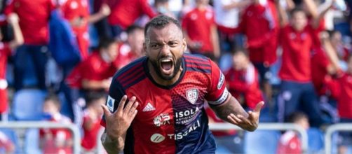 Joao Pedro con la maglia del Cagliari - © Profilo Instagram Joao Pedro.