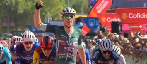 La vittoria di Wout van Aert a Cordoba - Screenshot © Eurosport