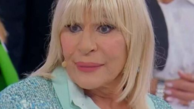 Gemma Galgani in una puntata di Uomini e donne &copy; Canale 5