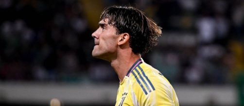 Dusan Vlahovic, attaccante della Juventus in Hellas Verona-Juve 0-3 della stagione 2024/25. Foto © Juventus FC