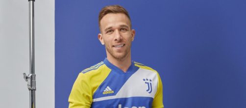 Arthur, centrocampista della Juventus. Foto © Facebook/Arthur