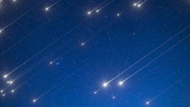 Cielo di stelle cadenti (©pexels.com)