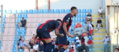 Esultanza di Guido Gomez con la maglia del Crotone - © Instagram