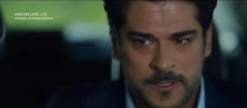 In foto Kemal di Endless Love (screenshot © Canale 5)