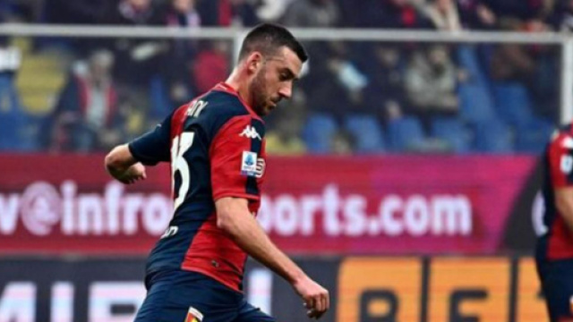 Mattia Bani, difensore del Genoa &copy; Instagram
