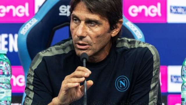 Antonio Conte, allenatore del Napoli. Foto &copy; Napoli