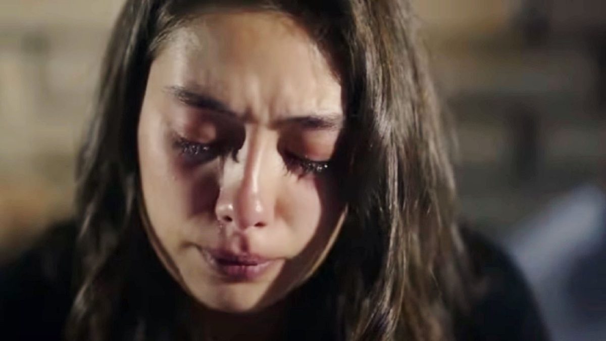 Come finisce Endless love: Nihan esagera con i farmaci, Leyla la salva grazie a Deniz