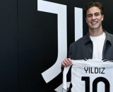 Kenan Yildiz con la nuova maglia numero 10 © Juventus