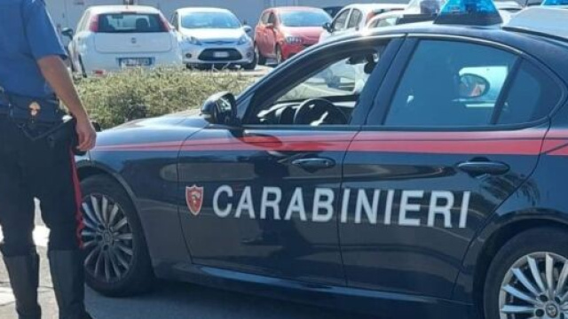 Una pattuglia dei Carabinieri - &copy; Facebook / Carabinieri