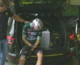 Il ritiro di Wout van Aert - Screenshot © Eurosport