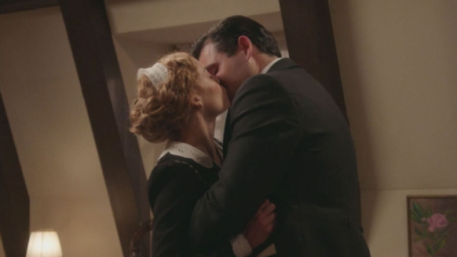 In foto Manuel e Jana de La Promessa &copy; Rtve.