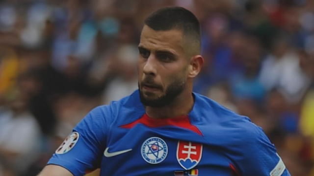 David Hancko con la maglia della nazionale slovacca &copy; Instagram