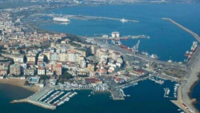 La citt&agrave; di Crotone vista dall'alto - &copy; Facebook / Comune di Crotone