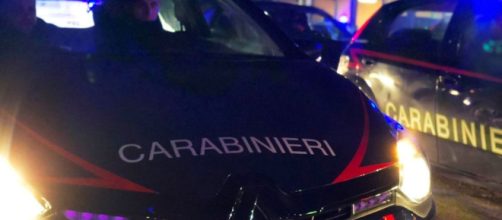 Auto dei Carabinieri durante un controllo - © Carabinieri.It.