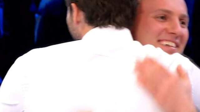 Andrea e Stefano De Martino © Rai 1- Affari tuoi