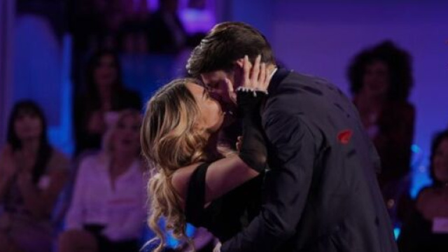 Martina e Ciro nel momento della scelta &copy; Mediaset.