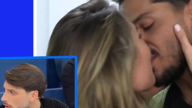 Martina De Ioannon e Ciro Solimeno (&copy;Uomini e Donne/Mediaset).