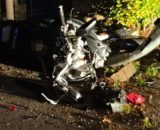 La moto dopo l'incidente, il mezzo finito contro un palo - © Vigili del Fuoco.