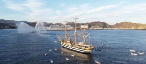 La Amerigo Vespucci nel porto di Muscat, Oman © Instagram