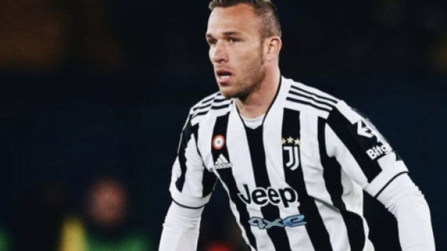 Il centrocampista Arthur Melo © Instagram