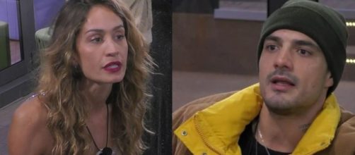 Helena Prestes e Lorenzo Spolverato - screenshot © Mediaset.
