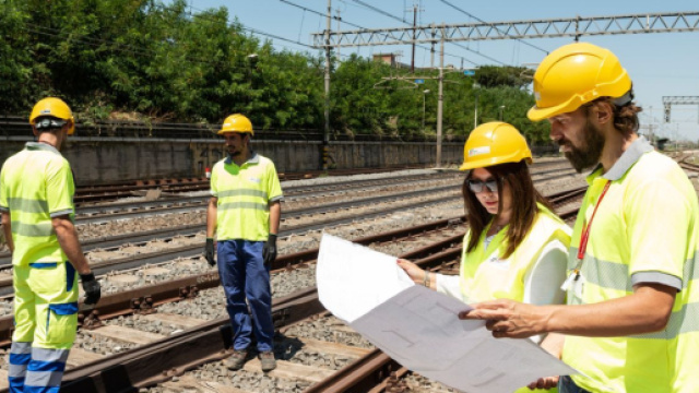 Assistenti lavori ferroviari - © sito RFI.