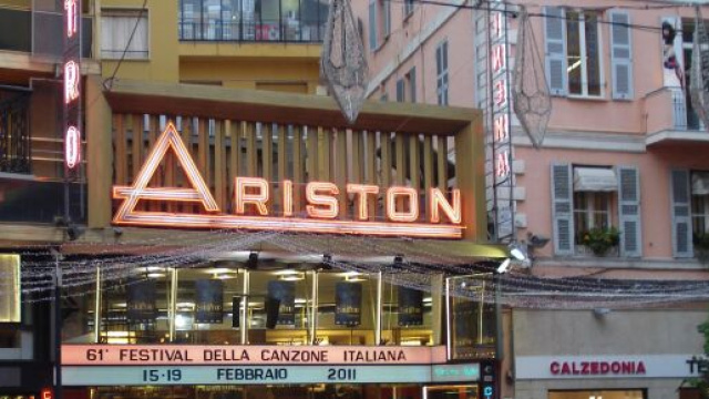 Il Teatro Ariston nel 2011, la storica location del Festival di Sanremo © Immagine: Wikimedia Common