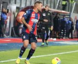 Cosimo Chiricò in azione con la maglia del Crotone - © Facebook / FcCrotone