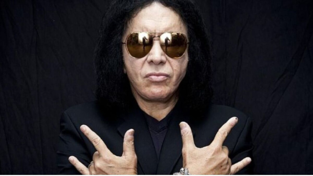 Gene Simmons dei Kiss (© Facebook / Ufficiale).