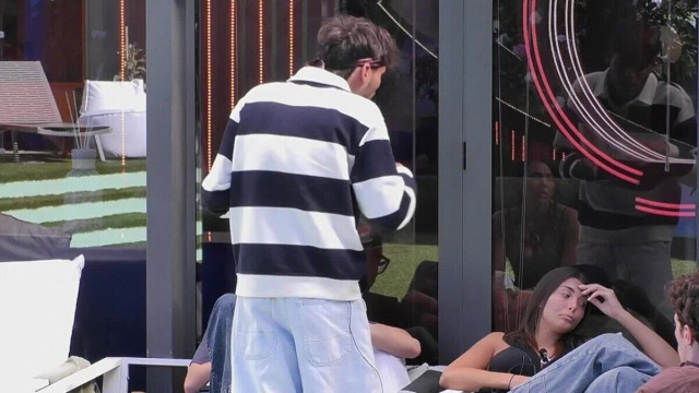 Simone De Bianchi e Grazia Kendi © Grande Fratello / Mediaset.