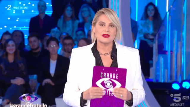 Simona Ventura - Screenshot © Canale 5.