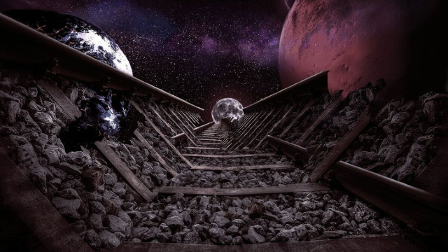 Una ferrovia futuristica che conduce a tre pianeti © Pixabay.