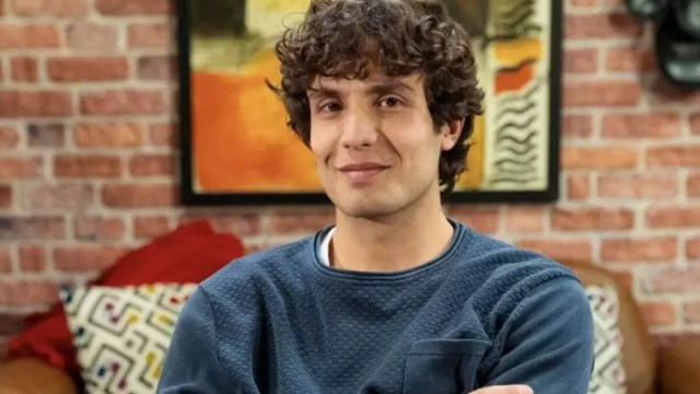 Vinicio in una scena di Un posto al sole &copy; Rai 3