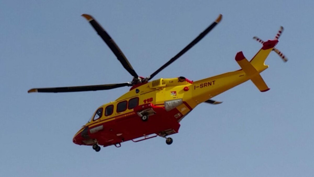 L'elisoccorso durante un soccorso - &copy; Wikipedia Commons