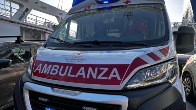 Ambulanza della Croce Rossa Italiana - &copy; Francesco Trabassi