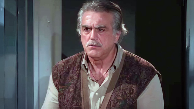 Espedito Altieri (Antonio Conte) © Un posto al sole Rai.