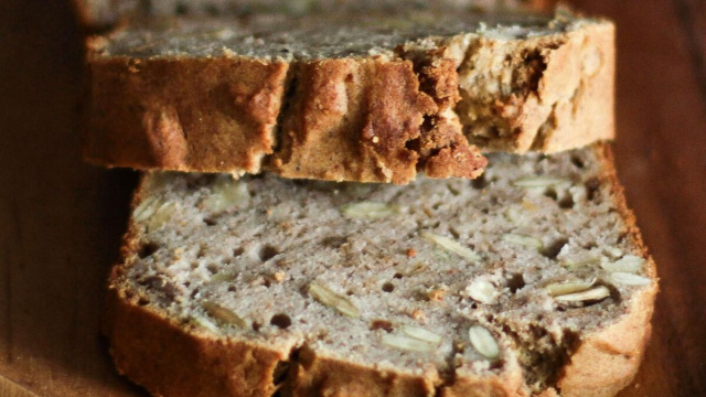 Fette di pane raffermo &copy; pexels.com