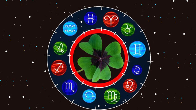 Locandina per l'oroscopo della fortuna con simboli dello Zodiaco e quadrifoglio - &copy; Pixabay IA.