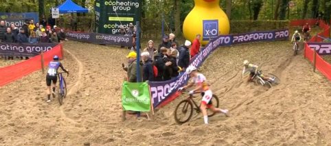 Ciclocross: Casasola cade a Lokeren, ma rimonta fino al terzo posto, vince Brand