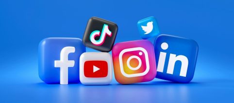 Facebook introduce i nickname nei Gruppi: alternativa al nome reale per maggiore privacy