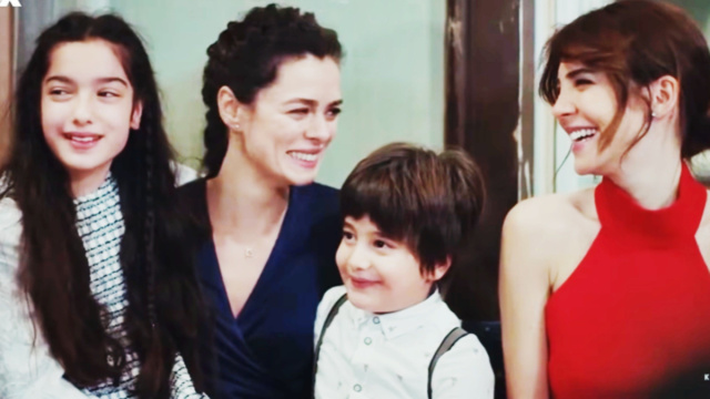 Nisan, Bahar, Doruk e Ceyda – © La forza di una donna / Kadın.