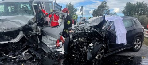 Incidente sulla strada statale 283: un morto e un ferito grave