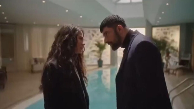 Cambio palinsesto Mediaset dal 10 dicembre: Io sono Farah in daytime,  Beautiful dura meno