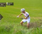 Tadej Pogacar, la caduta alla Strade Bianche - &copy; Screenshot Eurosport.