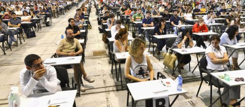 Concorsi pubblici, a dicembre diversi bandi in scadenza: dall'Inps all'Esercito italiano