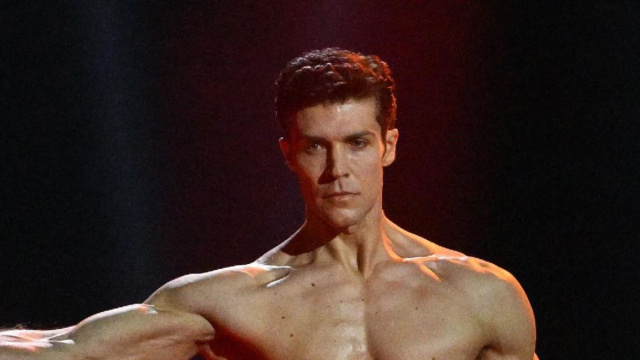 Roberto Bolle &copy; Immagine Rai Play