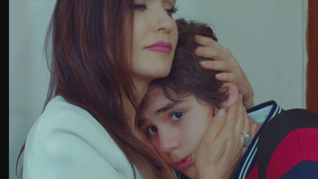 Ender ed Erim in una scena di Forbidden Fruit &copy; Mediaset.