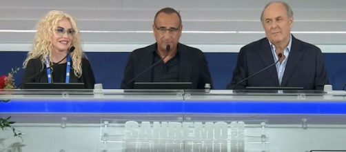 Antonella Clerici, Carlo Conti e Gerry Scotti in conferenza stampa ©Rai