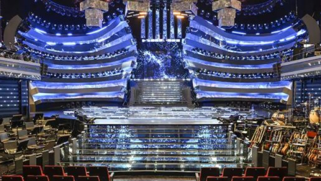 Il palco del teatro Ariston a Sanremo 2025 © Rai.