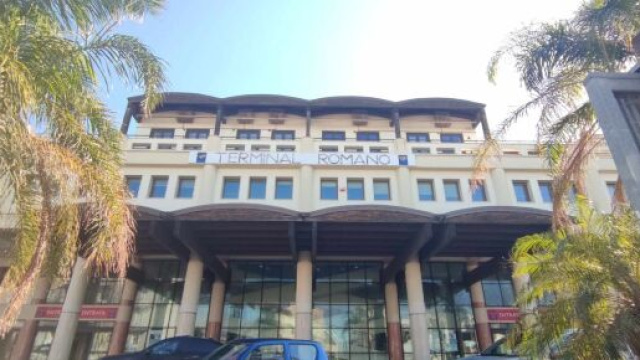 L'autostazione delle Autolinee Romano di Crotone &copy; Francesco Trabassi